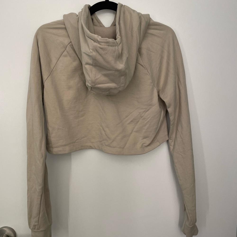 Gymshark Cropped Workout Hoodie in Beige/Tan Size M Weightlifting Gym Activewear - Picture 2 of 6